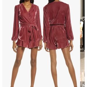 COPY - Cute little velvet romper by Nordstrom. Never worn.